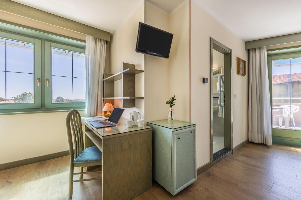 Aviano Palace Hotel エクステリア 写真