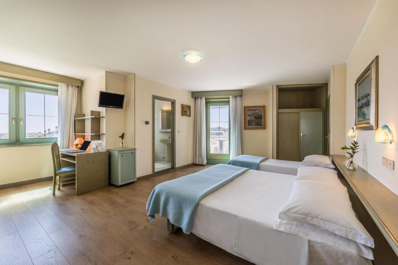Aviano Palace Hotel エクステリア 写真