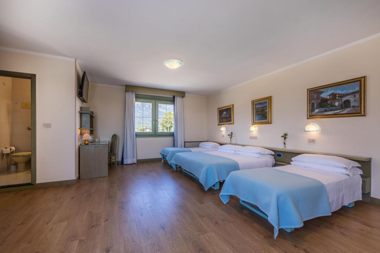 Aviano Palace Hotel エクステリア 写真
