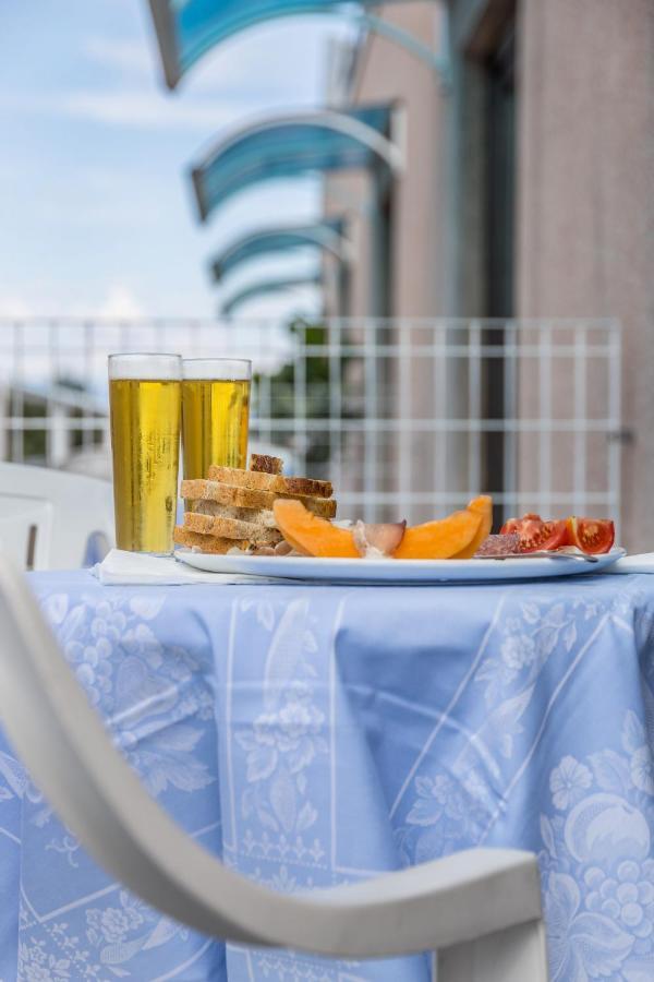 Aviano Palace Hotel エクステリア 写真